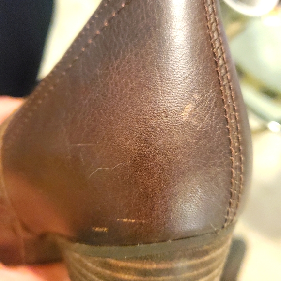 Timbeand leather and suede brown boots - Picture 5 of 8